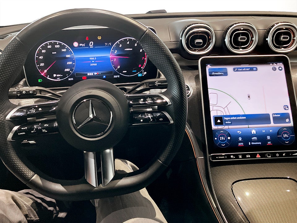 Bild på Mercedes-Benz C300 T AMG-Line 4MATIC 258hk Aut B-KAMERA NAVI