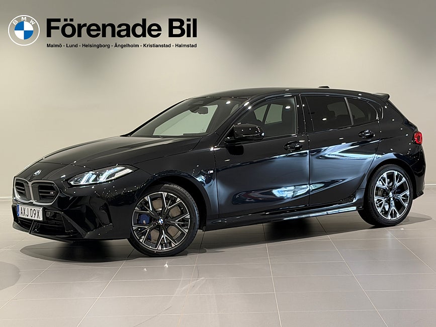 BMW M135i xDrive Privatleasa från 4.395kr/mån 24 mån. Fast Ränta