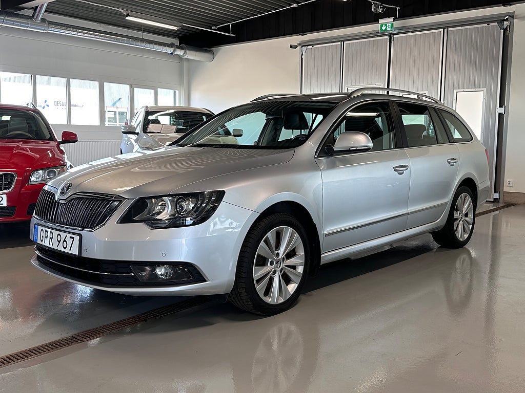 Skoda Superb Kombi 2.0 TDI Elegance Euro 5