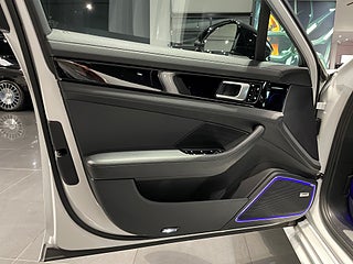 Kombi Porsche Panamera 8 av 14