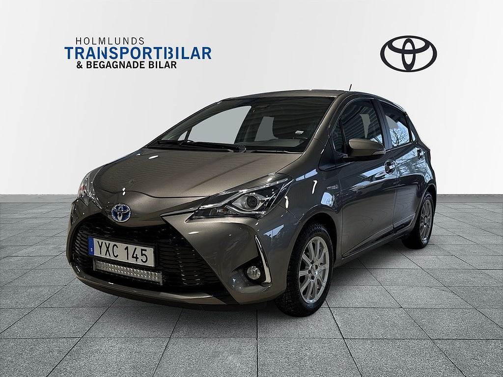 Toyota Yaris Hybrid 1,5 HSD 5-D Style Comfort Pack V-HJUL VÄRMARE LED-R...