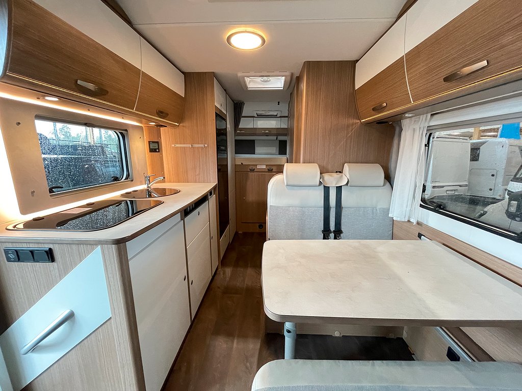 Carado A 464 / B-kort / 6 bältade / 6 Sovplatser /4495kr/mån - Carado