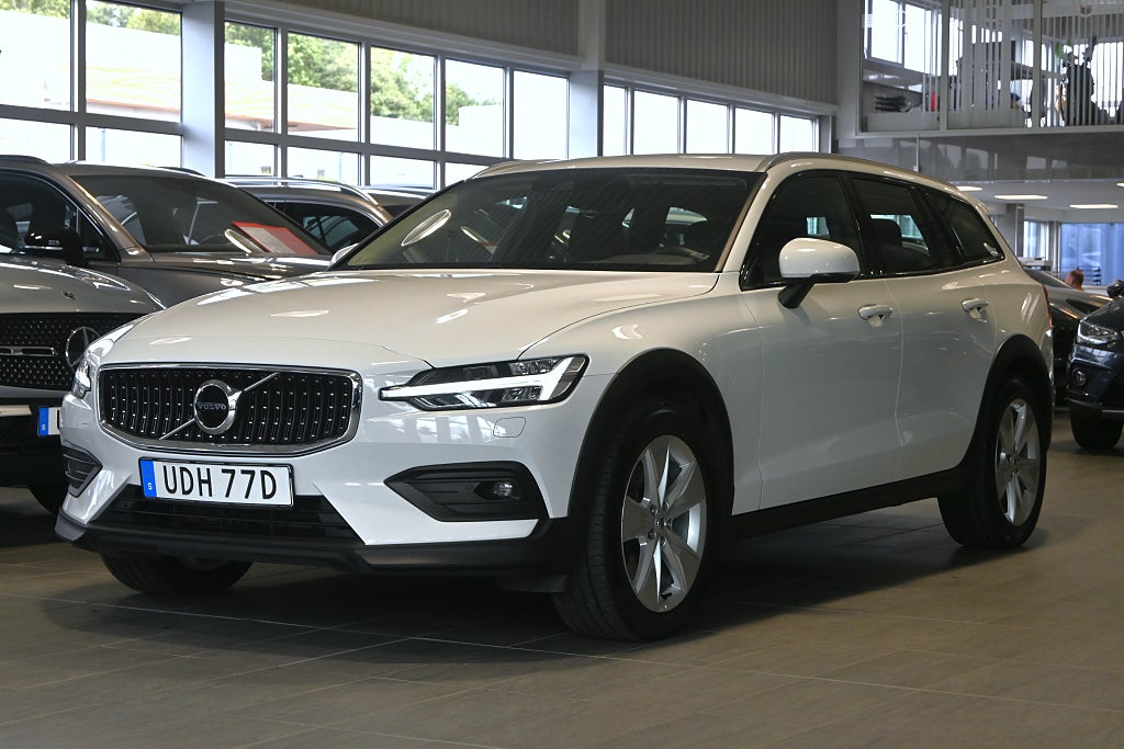 Volvo V60 Cross Country B4 AWD Geartronic Advanced Navi Pro Edition Euro 6