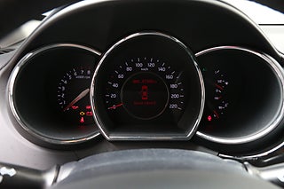 Halvkombi Kia Rio 17 av 23