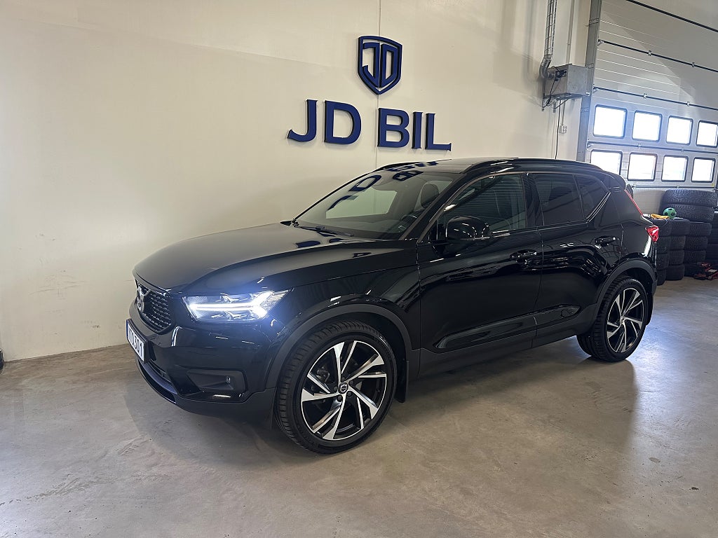 Volvo XC40 D4 AWD R-Design Pano Kamera Navi Drag 190hk