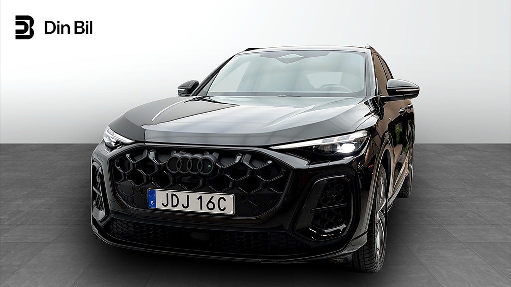 Audi Q5 TDI 204HK S-Line Läder Black Optik