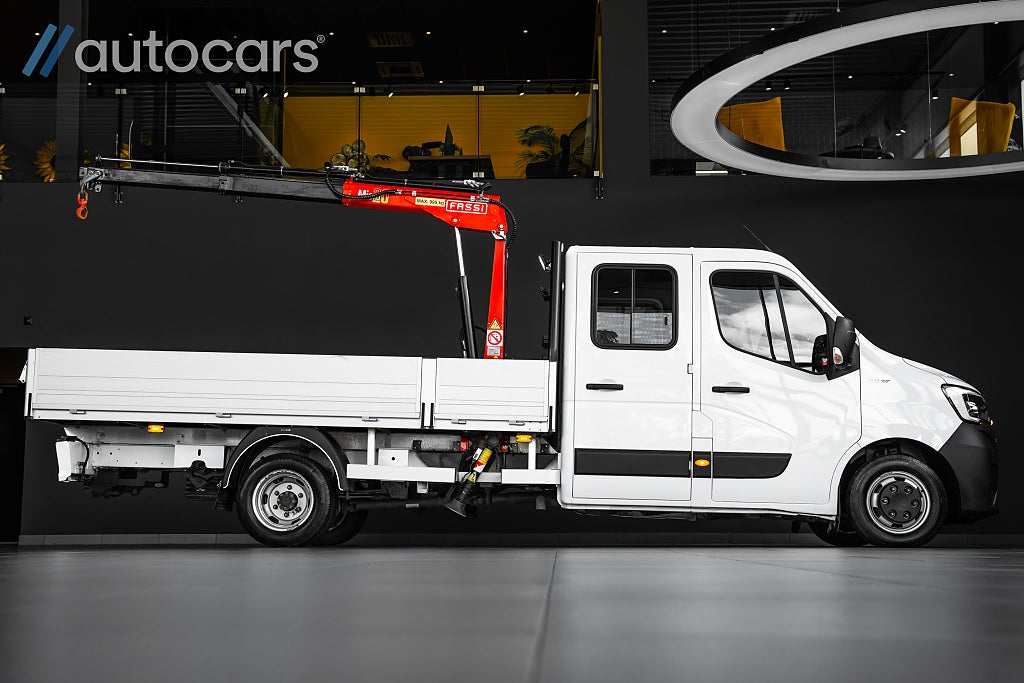 Renault master Chassi Cab 4.5T 6-sits Fassi kran|Moms|Drag|Värmare