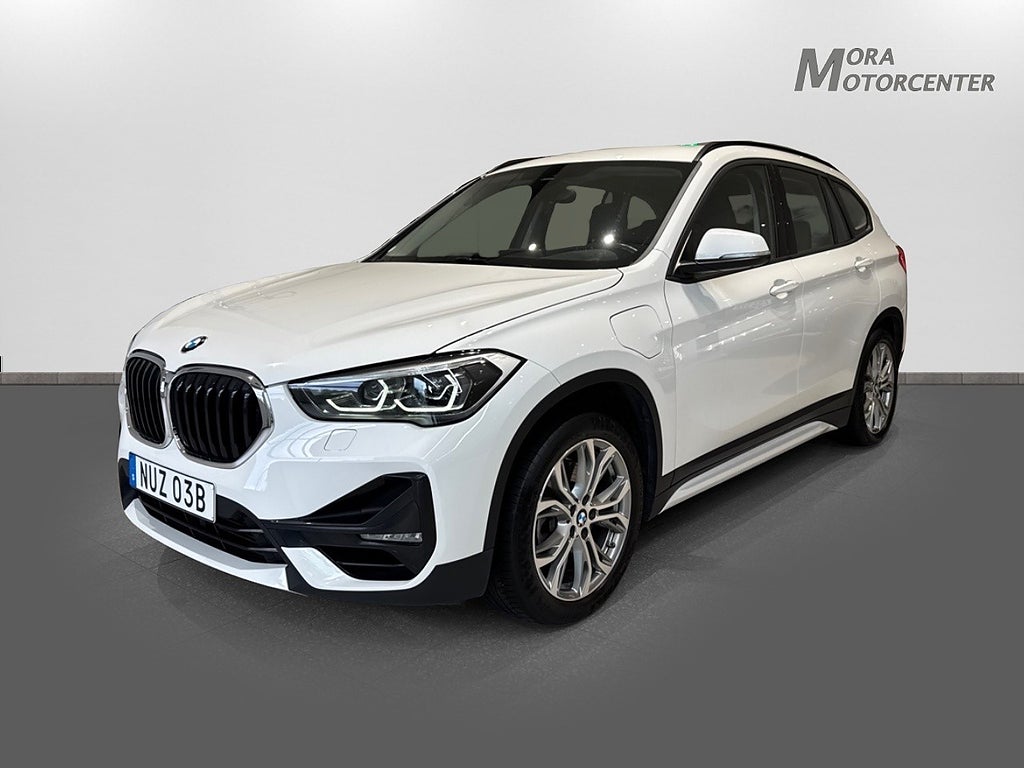 BMW X1 xDrive25e Steptronic Sport line Dragkrok, Vinterhjul