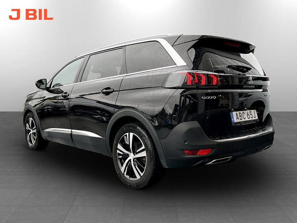 Bild på Peugeot 5008 GT 1.2 PT 130hk Aut 7-SITS B-KAMERA CARPLAY