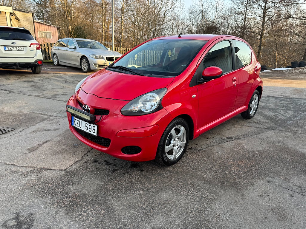 Toyota Aygo 5-dörrar 1.0 VVT-i / 13900 mil