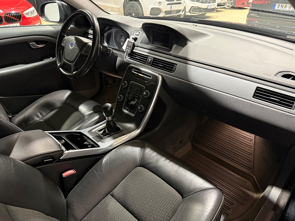 Volvo V70 bild 8