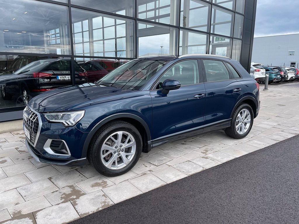 Audi Q3 40 TFSI quattro S Tronic, V-hjul, B&O, Cockpit