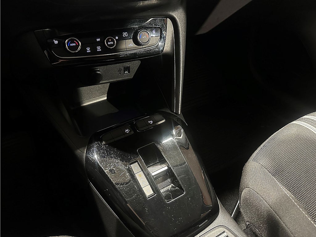 Bild på Opel Corsa-e D&T 50kWh 136hk Aut - B-KAMERA,CARPLAY,RATTVÄRME