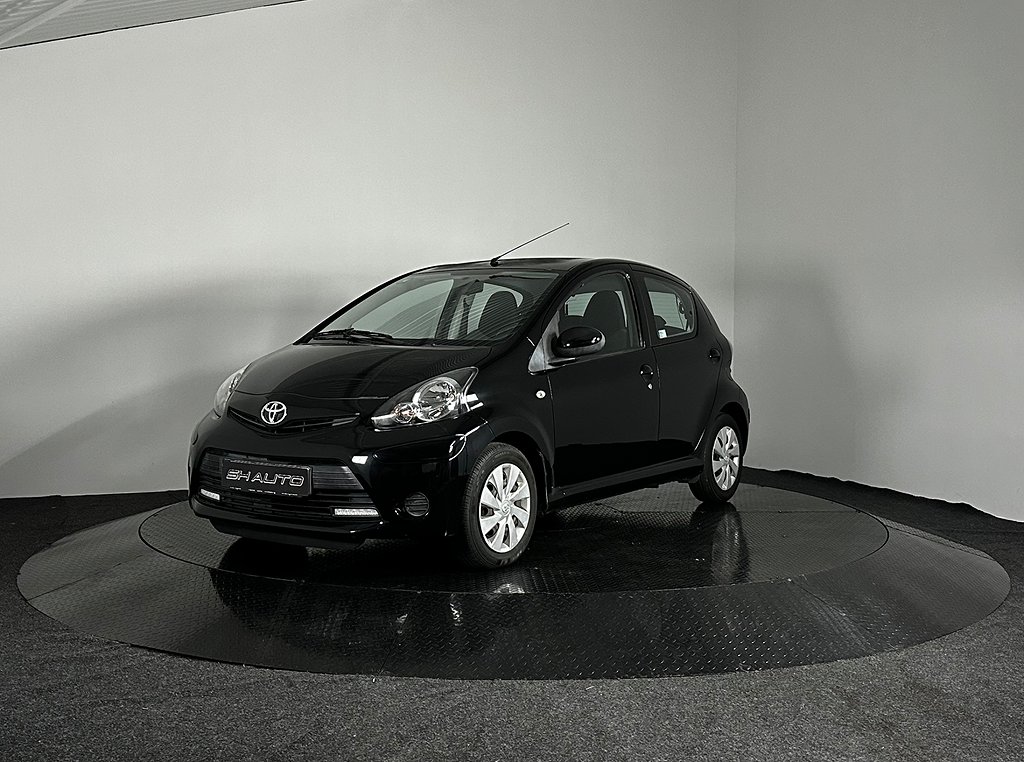 Toyota Aygo 5-dörrar 1.0 VVT-i|Ny besiktad|