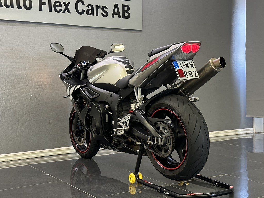 Yamaha YZF-R6 0.6