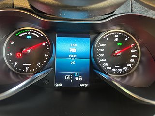 SUV Mercedes-Benz GLC 9 av 14