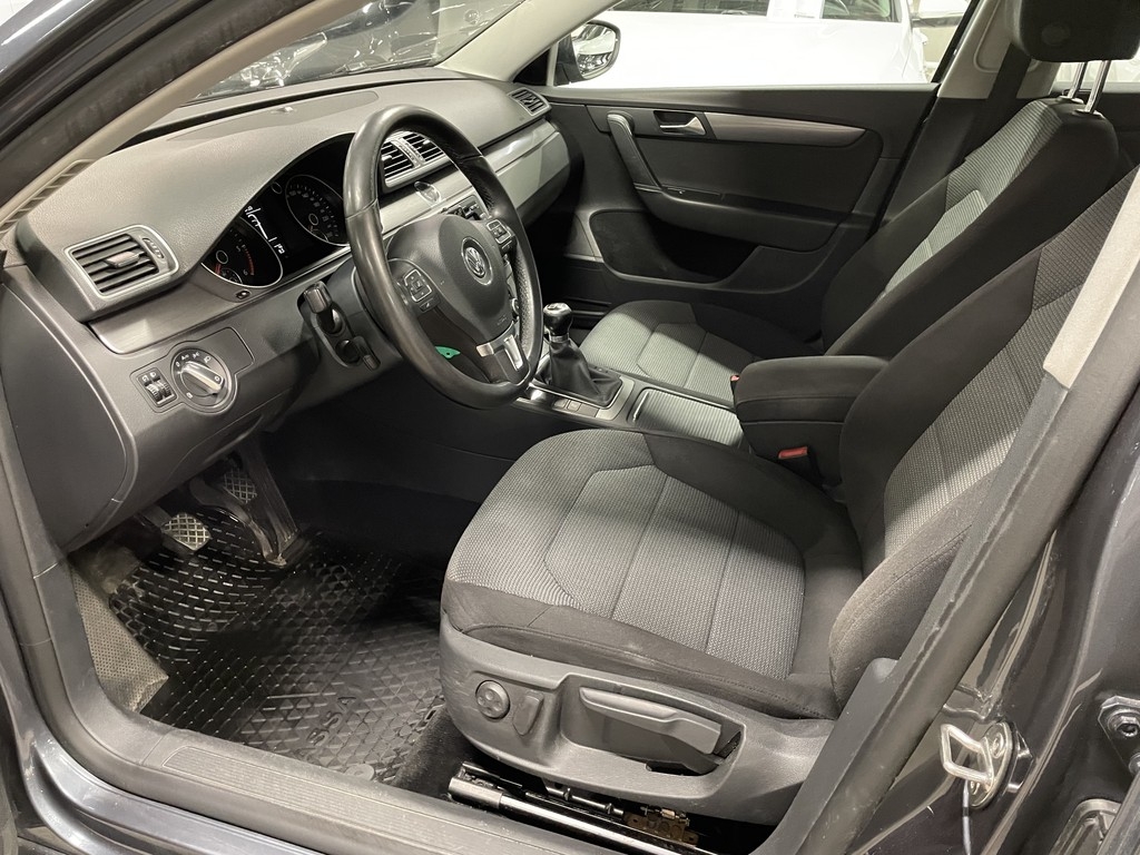 Volkswagen Passat Variant 2.0 TDI Euro 5 2011, bild 4/34