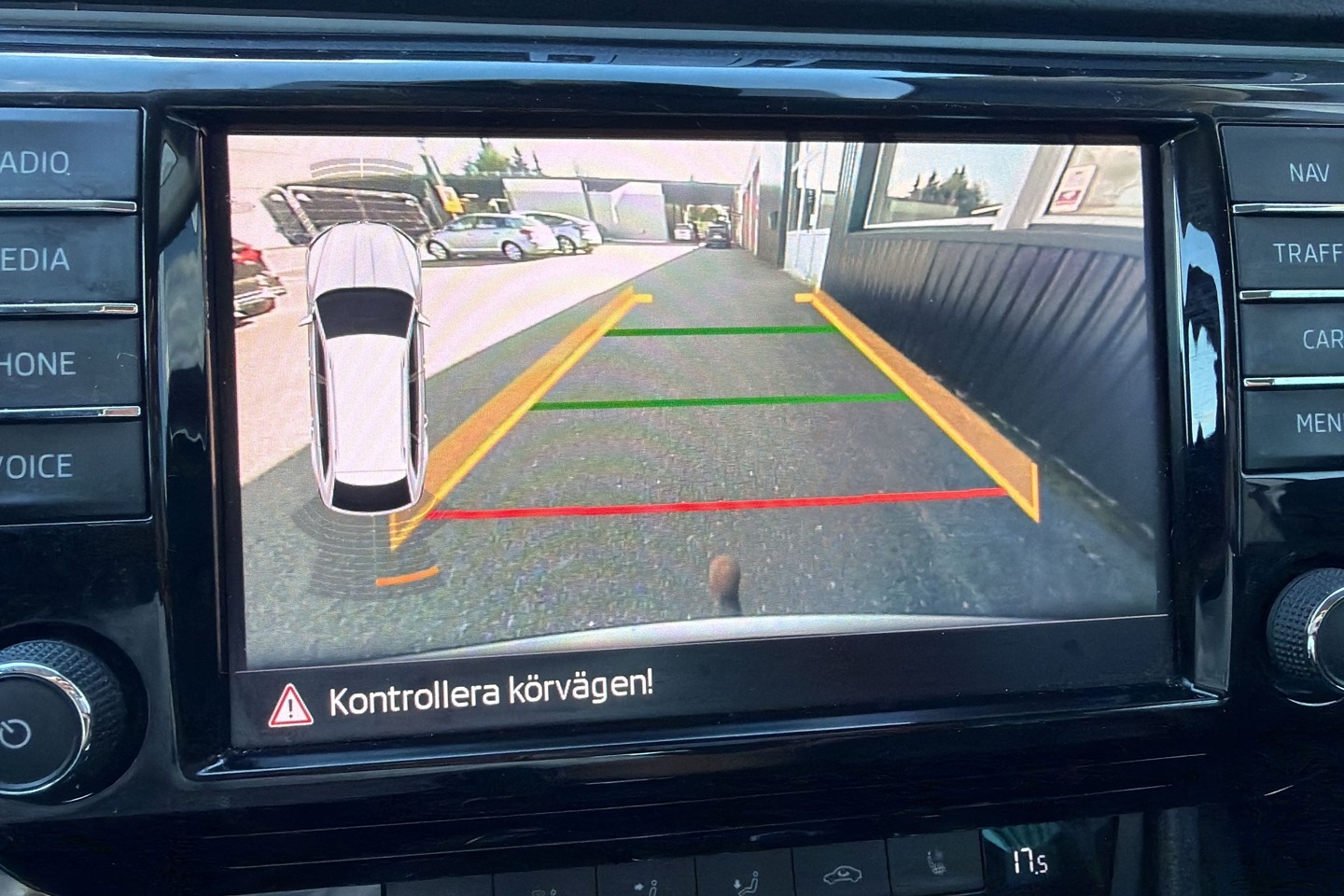 Skoda Superb 2017, kuva 7/10