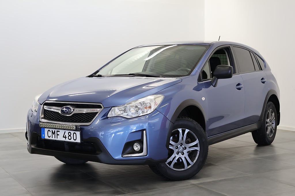 Subaru XV 1.6 4WD / V-Hjul / M-Värm / 1Ägare / NYSERVAD