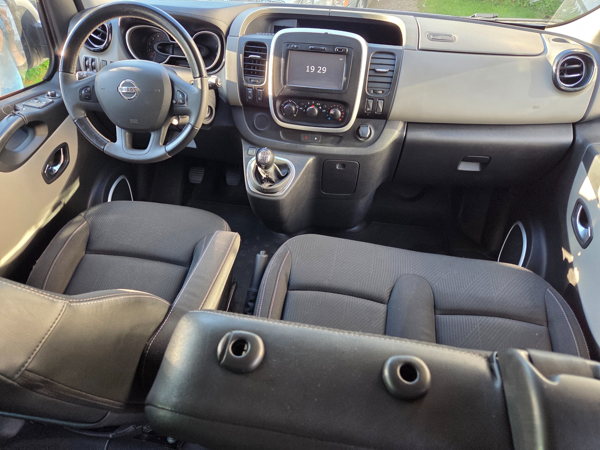 Nissan NV300 2018, bild 7/44