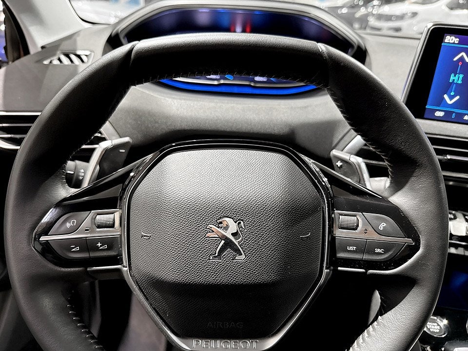 Bild på Peugeot 5008 Active 1.2 PT 130hk Aut - 7-SITS, B-KAMERA
