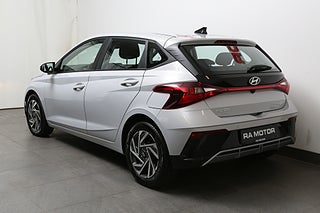 Halvkombi Hyundai i20 3 av 18