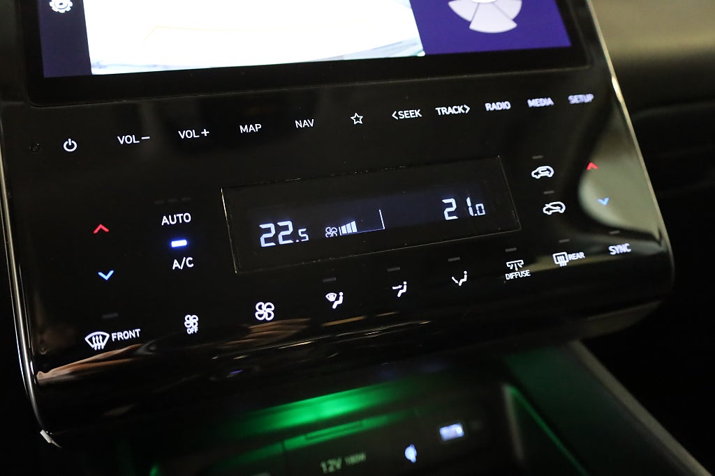 Hyundai Tucson 1,6 T-GDI MHEV Essential Aut Navi Kamera Leasbar