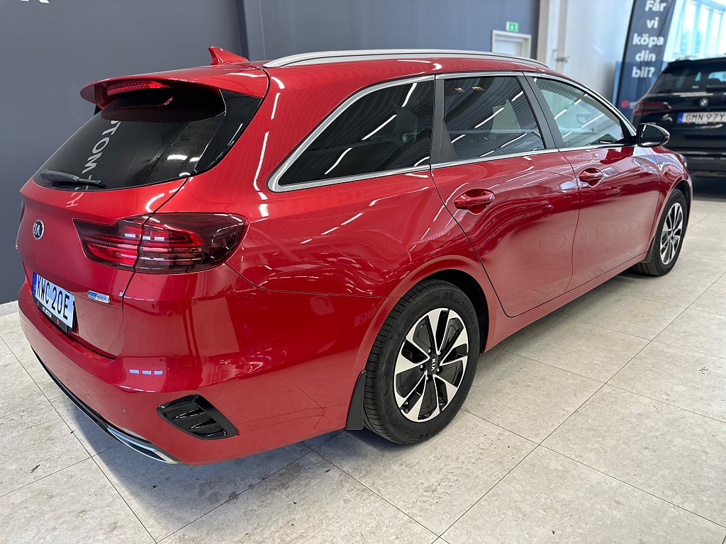 Kia Ceed Advance Plus Plug-in Hybrid/4.99%/B-Kamera/Rattvärme/