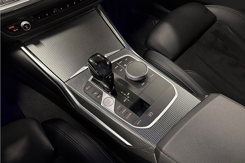 BMW 330 e Touring M-Sport, Rattvärme, HiFi, Drag