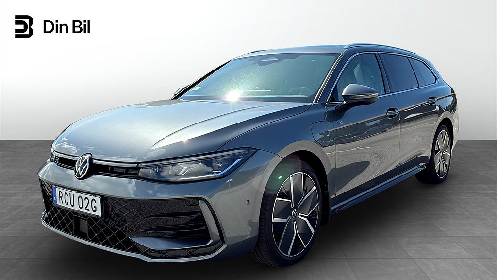 Volkswagen Passat EHYBRID 272 DSG6 R-LINE Swe edition Leasing