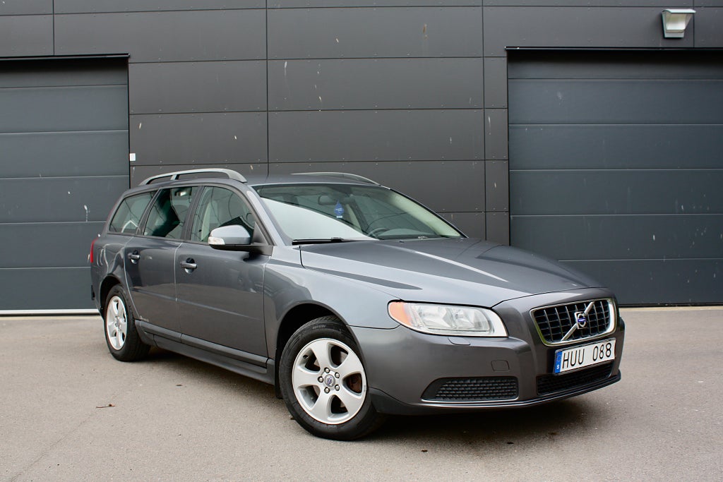 Volvo V70 2.0F Manuell | Kamkedja | Drag | Nyservad | Nybes