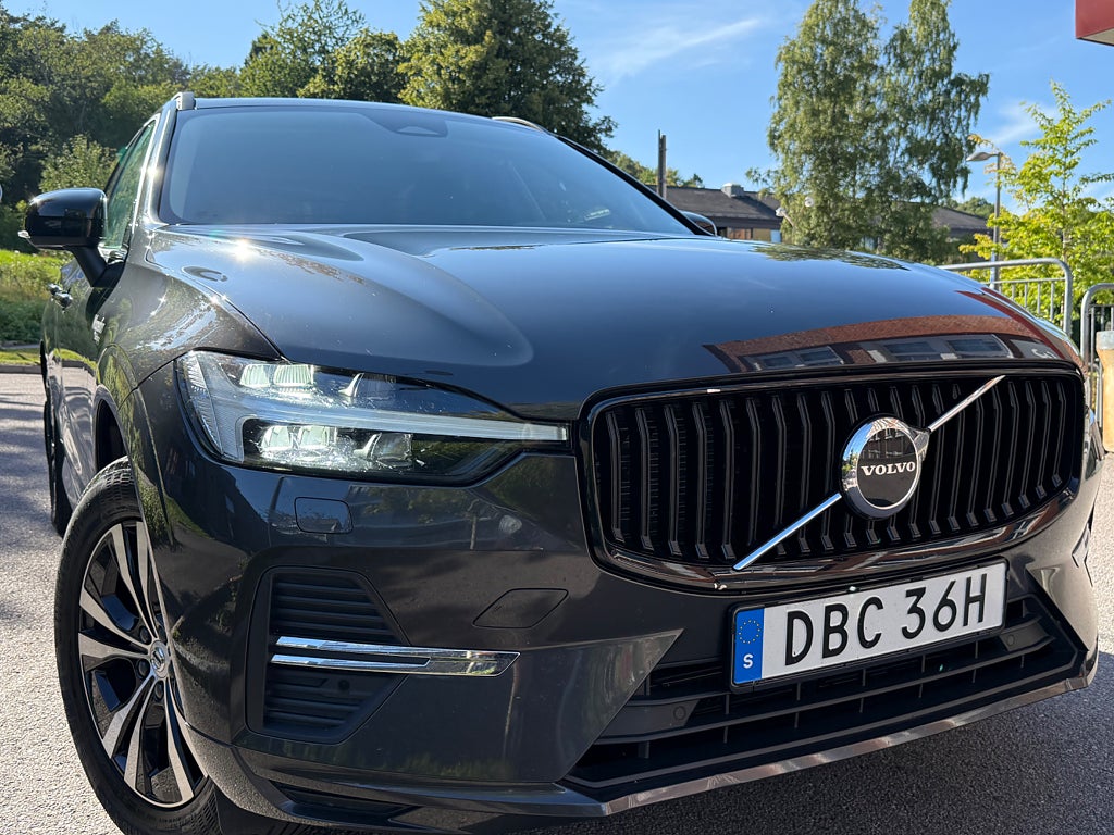 Volvo XC60 B4 AWD 197HK Drag Goggle Värm Nybesiktigad 