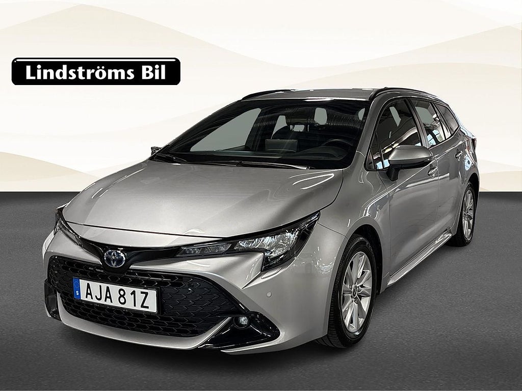 Toyota Corolla 1.8 Active Plus Sommar/Vinterhjul