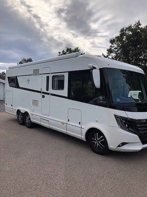 Niesmann Arto 79 LE Alde,ac bodel,drag, hydraul. stödben m.m