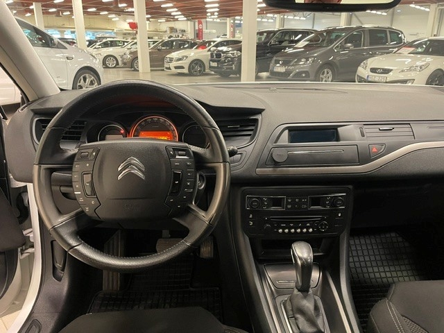Citroen C5 Sedan 2,0 HDi Automat 163Hk 2014, bild 4/10