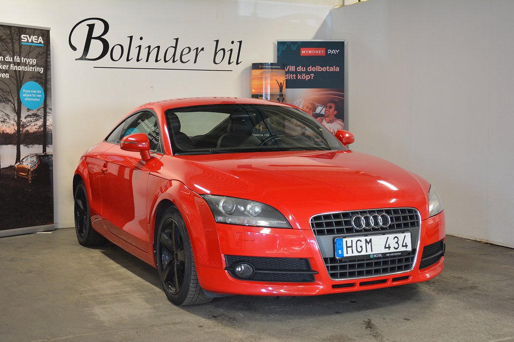 Audi TT Coupé 2.0 TFSI NY KAMREM NYBESIKTIGAD HEMLEV