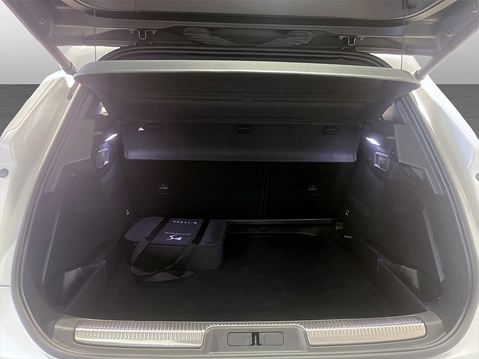 Bild på DS 7 Crossback Exclusive E-Tense 360hk Aut 4WD PANO FOCAL ELSTOL