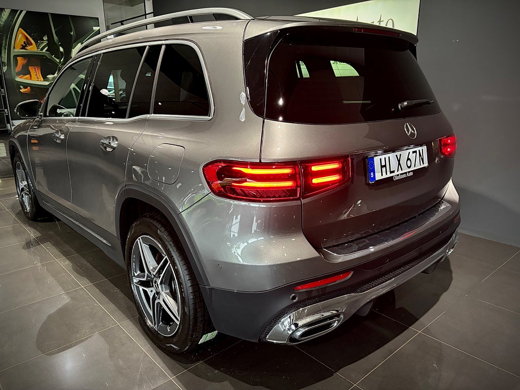 Mercedes-Benz GLB 220 d 4MATIC AMG 7sits Glastak Vinterpaket Drag Elstol - bild 3