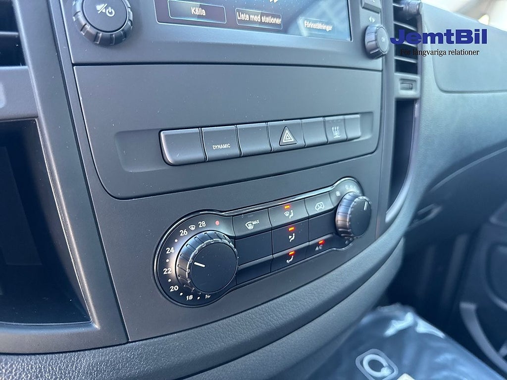 Mercedes-Benz Vito 2024 - miniatyr 12