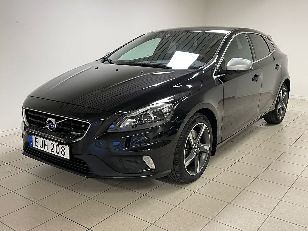 Volvo V40 D4 R-Design Business Edition