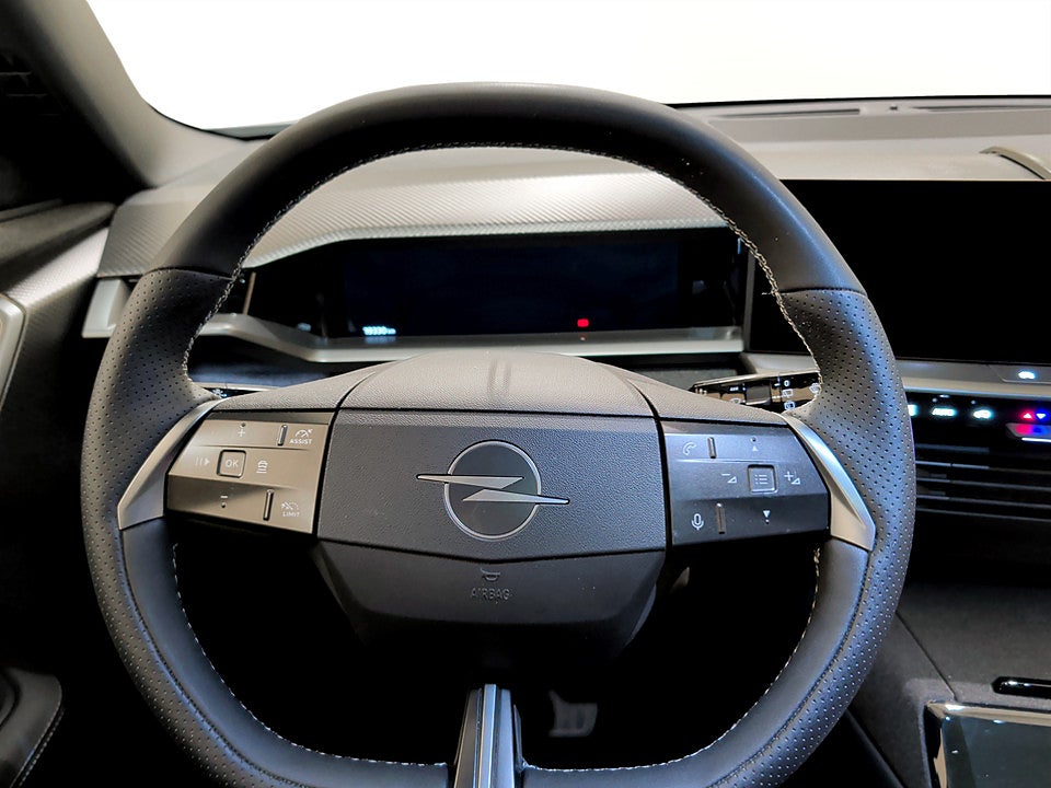 Bild på Opel Grandland X GS Hybrid 145hk Aut PANO B-KAMERA CARPLAY