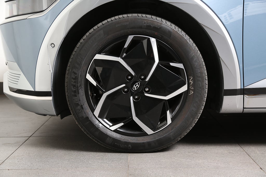 Hyundai IONIQ 5 AWD 72,6kWh 305hk Advanced Skinn Drag Nybilsgaranti 2022