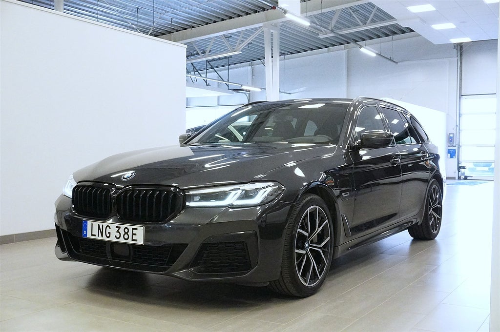 BMW 530 e xDrive Touring M Sport HUD H K 360 Dragkrok | Ränta 3,99%