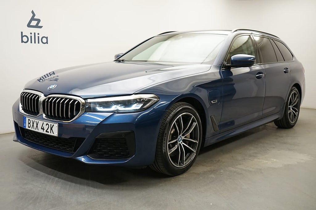 BMW 530e Navigation | Dragkrok | Backkamera