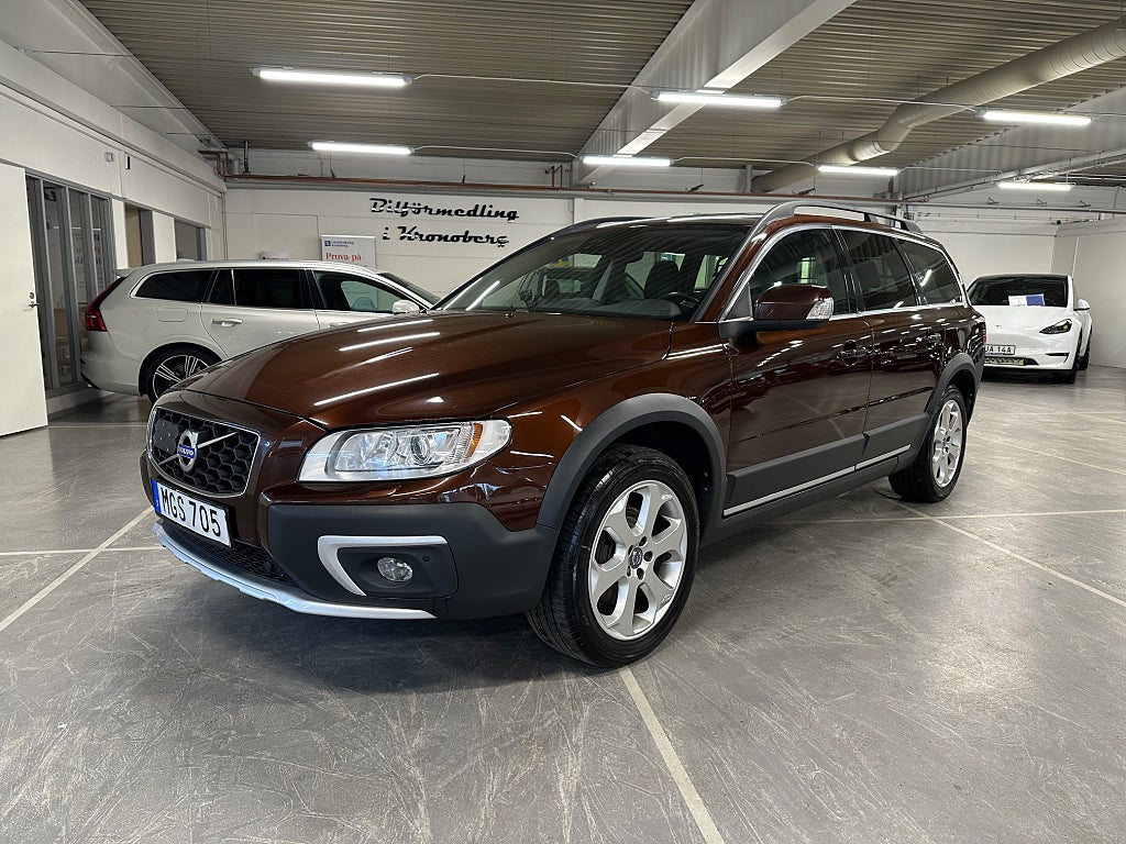 Volvo XC70 D4 Classic Summum Taklucka Drag Värmare Adaptiv