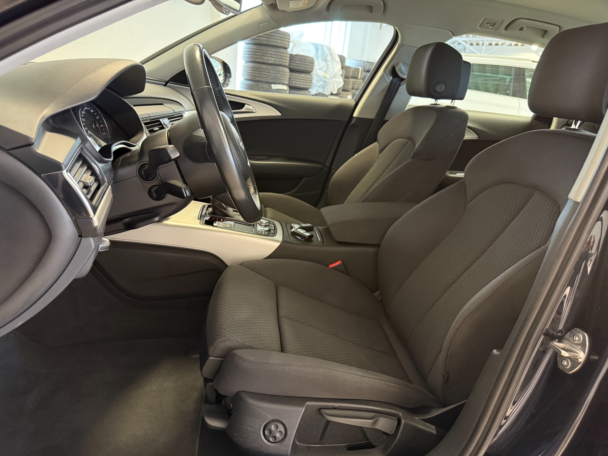 Audi A6 2018, bild 6/45