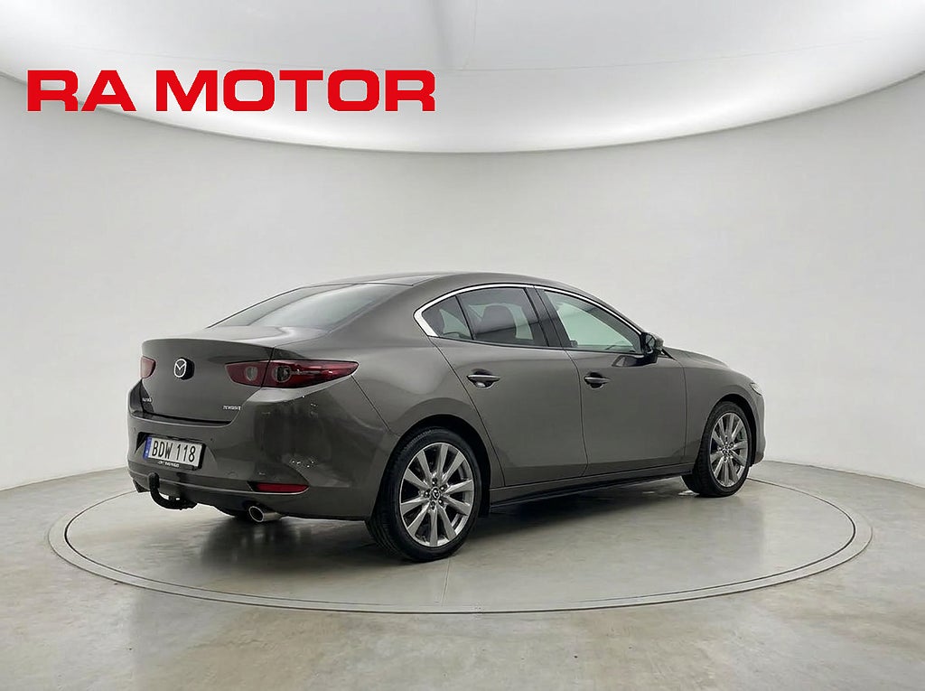 Mazda 3 Sedan 2.0 Cosmo Skinn Nav Bose 360° Drag M-Värm