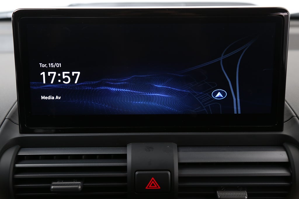 Hyundai Inster 49kWh Advanced 370 km - Vinterhjul & service ingår