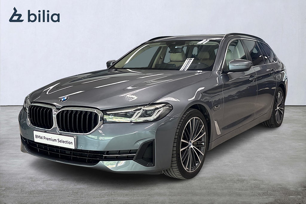 BMW 530e xDrive Touring | Head-Up | Tonade rutor | Adaptiva LED