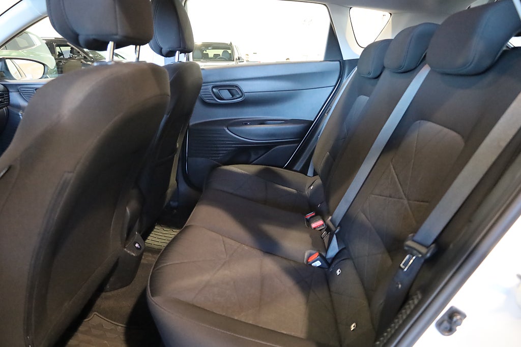 Hyundai Bayon 1.0 T-GDI AUT Essential Kamera CarPlay Rattvärme Leasba 2023